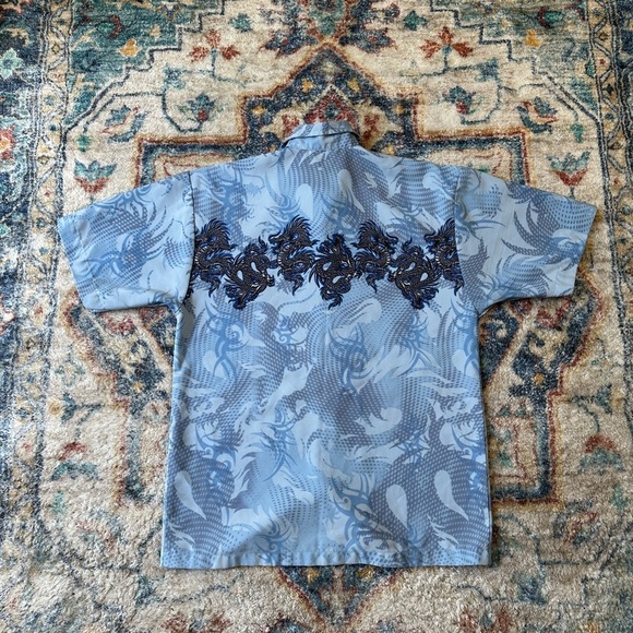 Vintage Y2K Dragons Wrap Around Print Button-up Shirt Small - Picture 2 of 5